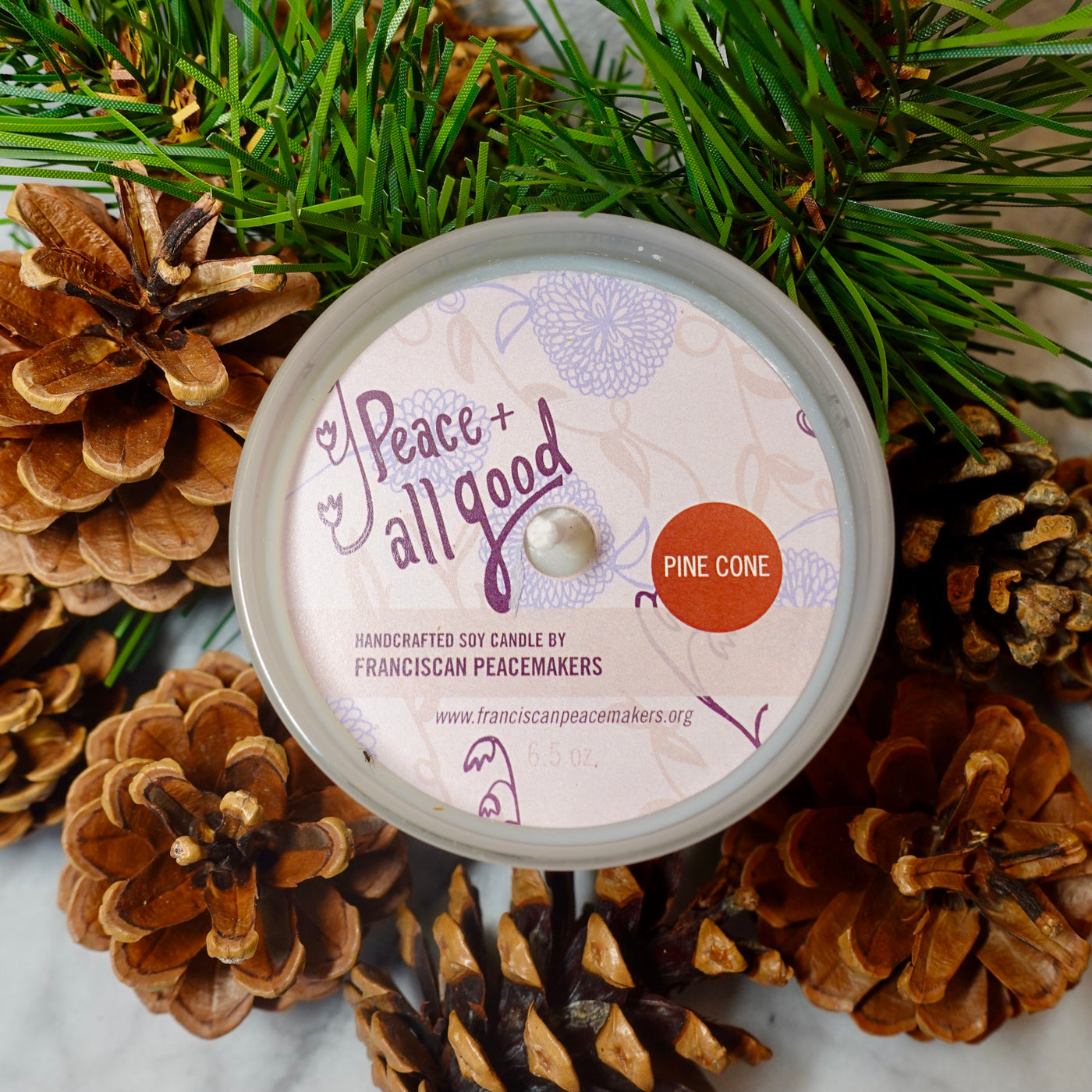 Pinecone Soy Candle - 6.5 oz